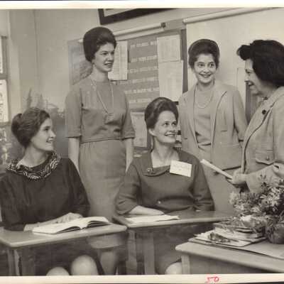 Alumnae pose for a photo, 1970