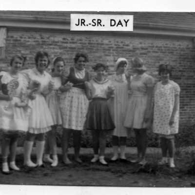 Junior Senior Day Event at the Senior House.