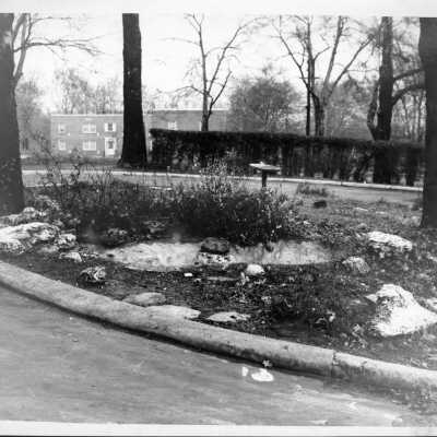 Driveway on Ward-Belmont campus in winter.
