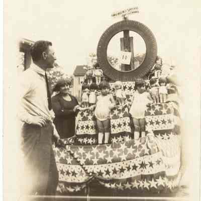 Firemen's Success Parade Float (2)