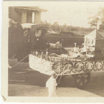 Ladies Auxiliary Parade Float