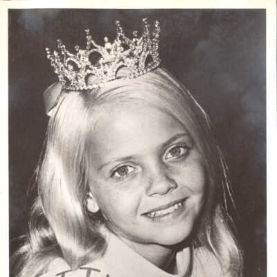 Little Miss America - Taryn Thomas