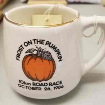 Frost on the Pumpkin, 10km Road Race, October 26, 1986 Mug