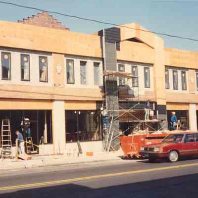 Wilshire Fashions Building Renovation