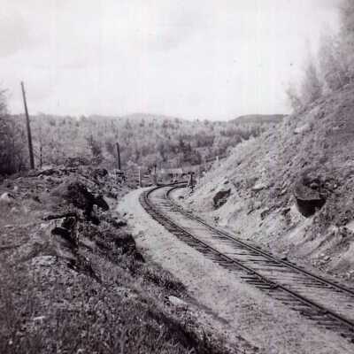 Bend in the Railroad Bed on Eastview RR