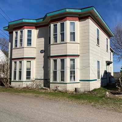 13 Water Street, Eastport, Maine | J7-0A4-12 | District #170