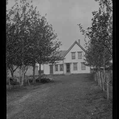 Grand Manan - 70 | Original ID: IV 50, "Mrs. Murphy's, N. Head"