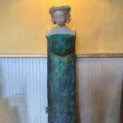 Elizabeth Ostrander | Sculpture