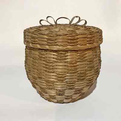 Splint Ash and Sweet Grass Basket | Clara Keezer 1996 | Passamaquoddy