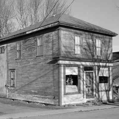 Photograph by Thaddeus Holownia.