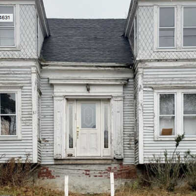 32 High Street, Eastport, Maine