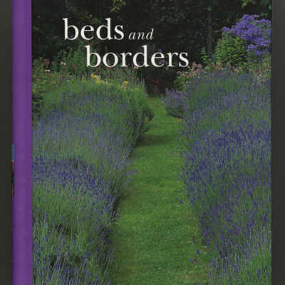 Beds and Borders: A Garden Project Workbook | The Essential Garden Library | Richard Bird
