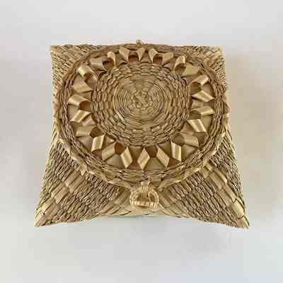 Handkerchief Pillow Basket | Clara Keezer | Passamaquoddy | 1999