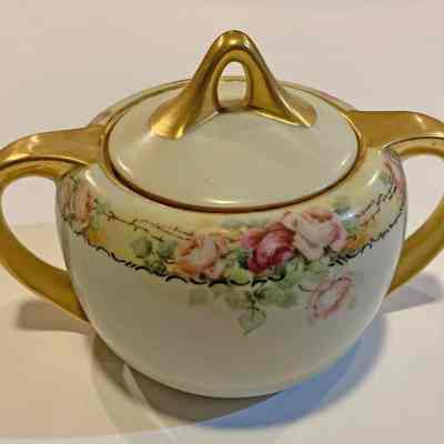 Sugar Bowl. Hand Pained China | Martha "Mattie" Waide | Eastport, Maine