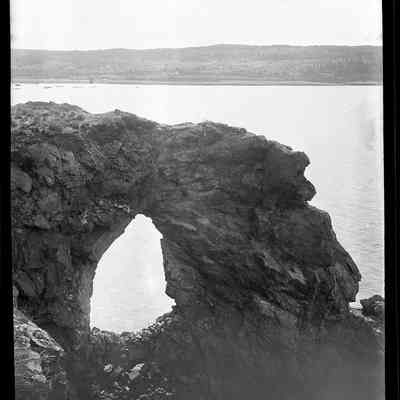 Grand Manan - 33 | Original ID: IV 58, "Hole in the Wall, N. Head"