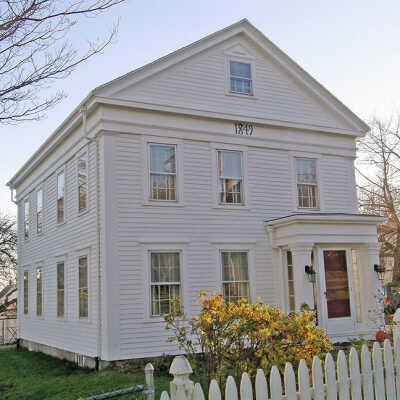 Ann Pike House | 36 School Street, Lubec, Maine