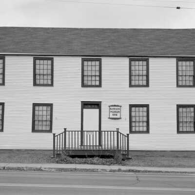 Photograph by Thaddeus Holownia.