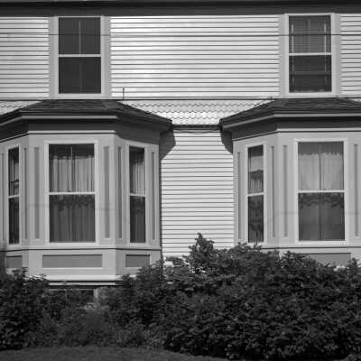 Photograph by Thaddeus Holownia.