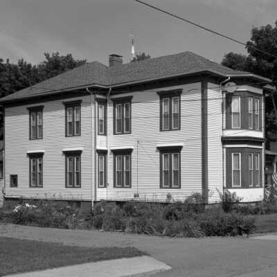 Photograph by Thaddeus Holownia.
