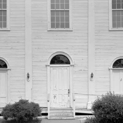 Photograph by Thaddeus Holownia.