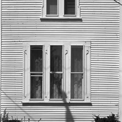 Photograph by Thaddeus Holownia.