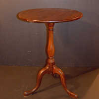 Queen Anne Small Round Tilt Top Table, c.1820 | Elm Cottage | Eastport, Maine