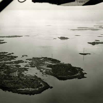 Aerial View | Looking Southeast at Letete Passage, New Brunswick with Mathew and Thum Islands, New Brunswick | U. S. Army Corps. of Engineers