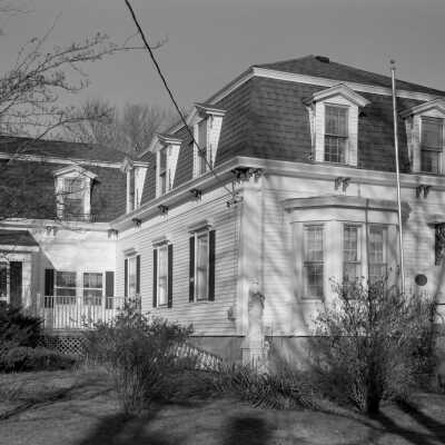 Photograph by Thaddeus Holownia.