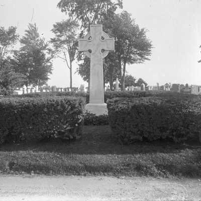 Kate Douglas Wiggin memorial, Buxton, ME