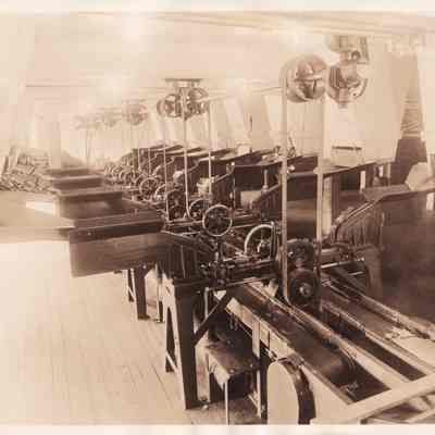 Saco-Lowell Shops, machines