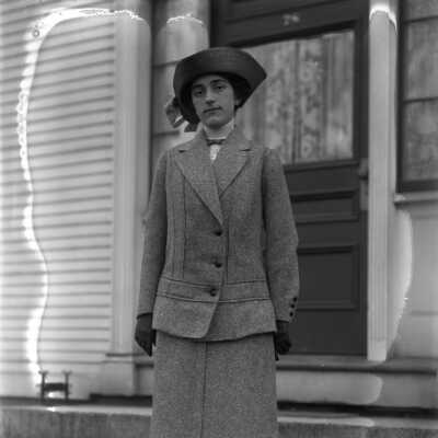 Vivian Lois Cole at 78 North Street