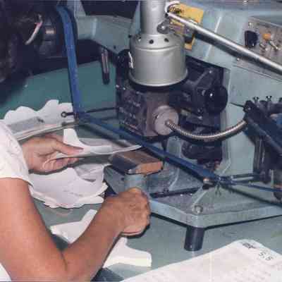 Nike Factory (1985)