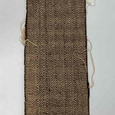 Fabric sample and weaving draft