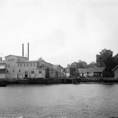 Deering Lumber Company