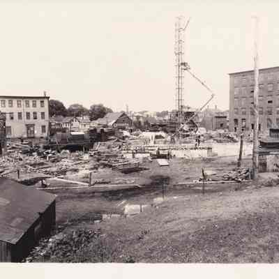 Saco-Lowell Shops, "New Shop" construction