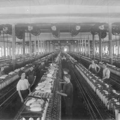 Laconia Mills - spinning room