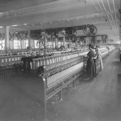 Laconia Mills - spinning room