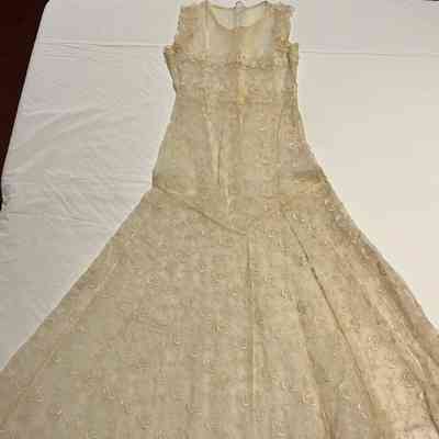 Wedding dress