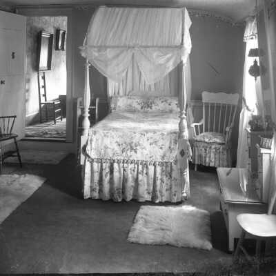 Quillcote interior - bedroom