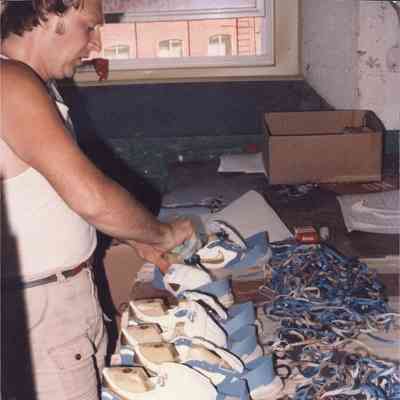 Nike Factory (1985)