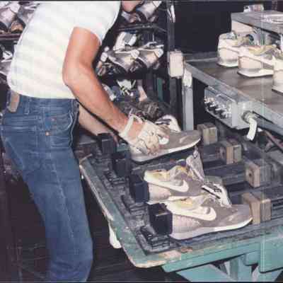 Nike Factory (1985)