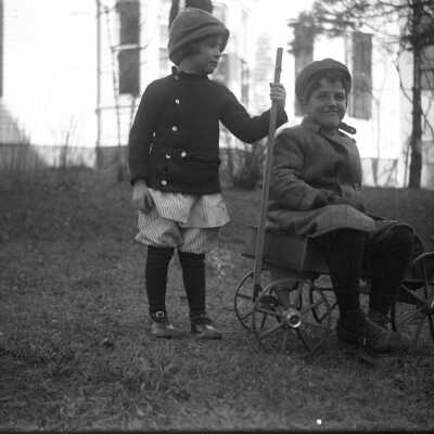 Charles and Herbert Bradbury