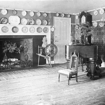 Quillcote interior - sitting room