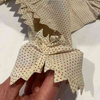 Detail of top of sleeve