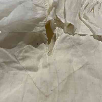 Bosom reinforcement patch