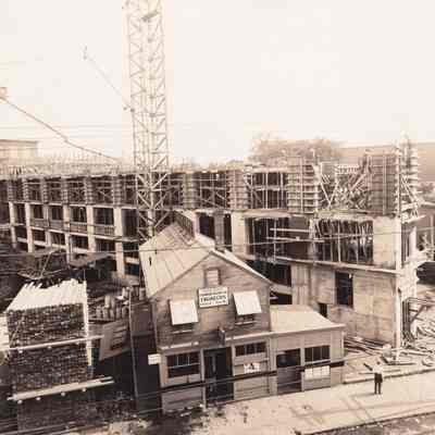 Saco-Lowell Shops, "New Shop" construction