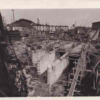Saco-Lowell Shops, "New Shop" construction