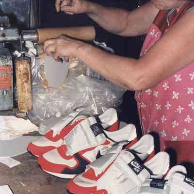Nike Factory (1985)