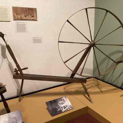 Spinning wheel