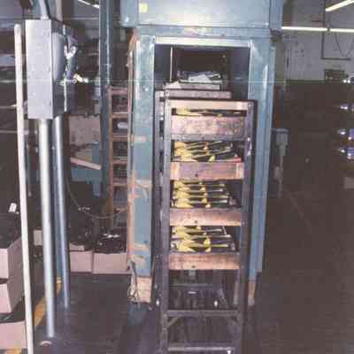 Nike Factory (1985)